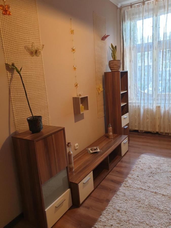 Izisz 데브레첸 외부 사진